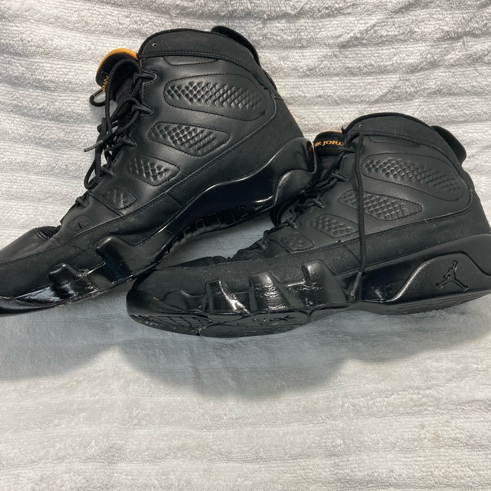 Nike Air Jordan 9 Retro Citrus Black Yellow Basketball Mens BEATERS